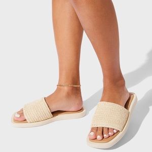 LEIGH NATURAL Sandals